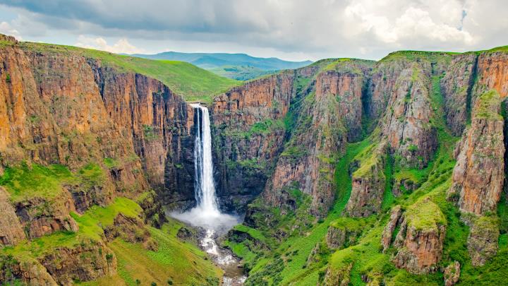 Assessing User Satisfaction with G2B Digital Services in Lesotho